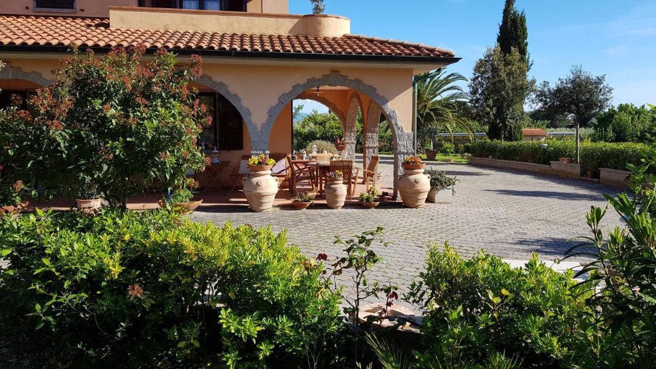 Villa Mandrioli 체치나 외부 사진